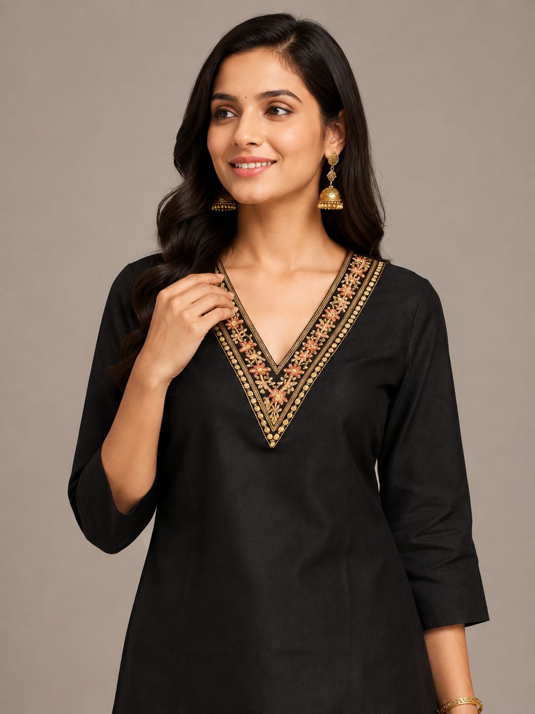 Noir Royale Embroidered Kurti
