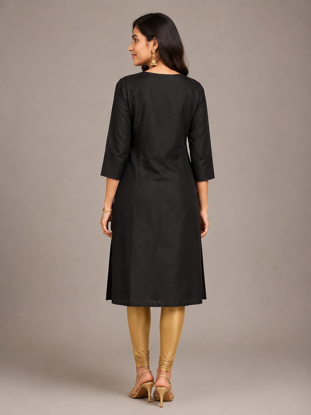 Noir Royale Embroidered Kurti
